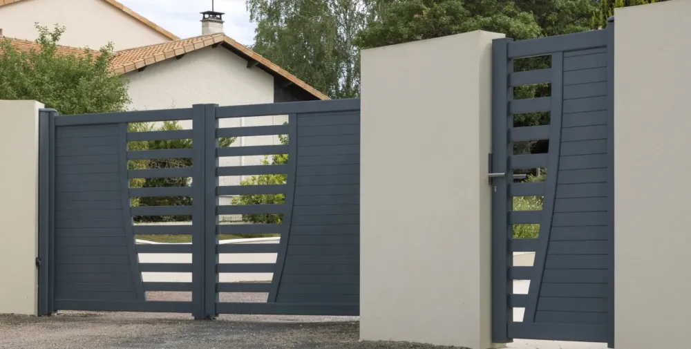 Portail en aluminium